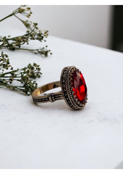 Kristal Taşlı Oval Yüzük