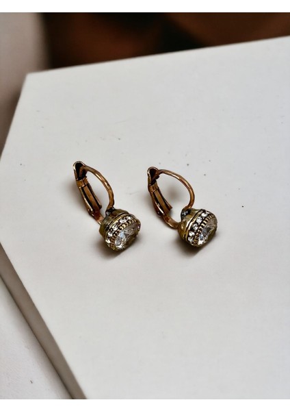 Elmas Montür Zirkon Taşlı Tek Taş Küpe fiyatları