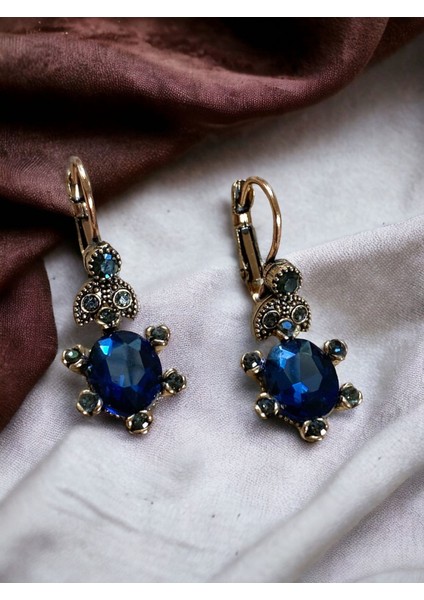 Oval Kristal Taşlı Küpe fiyatları