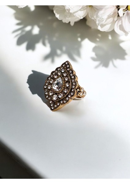 Badem Elmas Montür Taşlı Yüzük