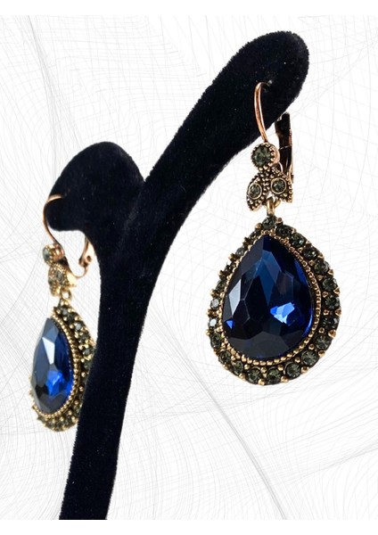 Zirkon Işlemeli Zümrüt Su Damlası Küpe modelleri