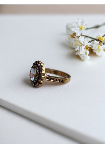 Kristal Taşlı Oval Yüzük fiyatları