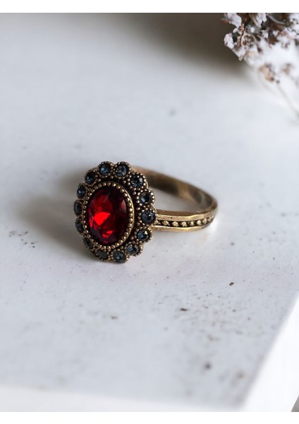 Kristal Taşlı Oval Yüzük modelleri