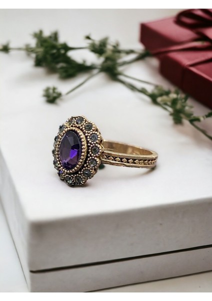 Kristal Taşlı Oval Yüzük modelleri