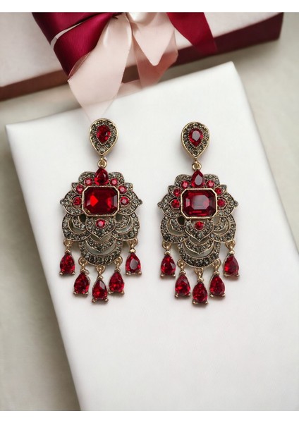 Kristal Taşlı Su Damlaları Sallantılı Küpe