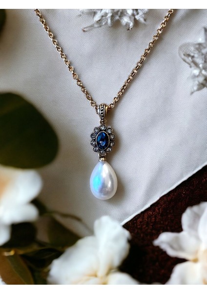 Oval Kristal Taşlı Mayorka İnci Kolye modelleri
