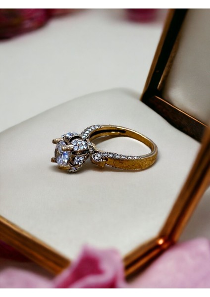 Zirkon Taşlı Elmas Montür Yüzük modelleri
