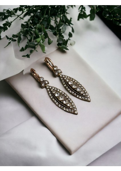 Zirkon Taşlı Elmas Montür Mekik Küpe modelleri