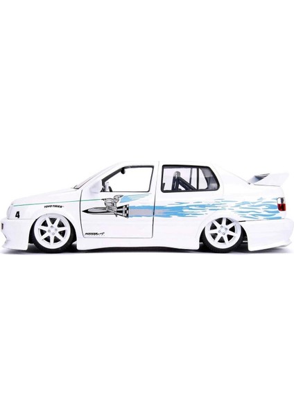 1:24 Fast&furious 1995 Volkswagen Jetta White 4006333067105 indirimleri