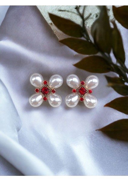 Kristal Taşlı Dörtlü Çapraz Inci Tasarım Küpe