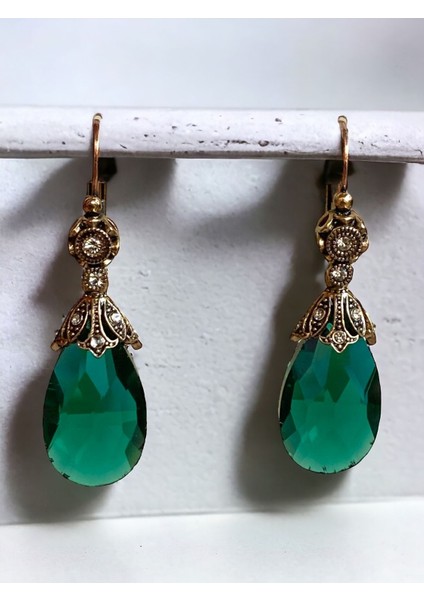 Kristal Taşlı Büyük Kedi Gözü Küpe modelleri