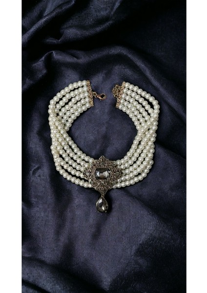 Baget ve Su Damlası Taşlı Inci Choker Kolye modelleri