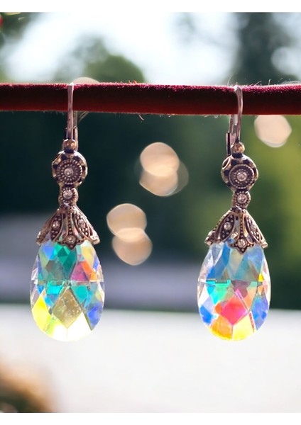 Kristal Taşlı Büyük Kedi Gözü Küpe modelleri