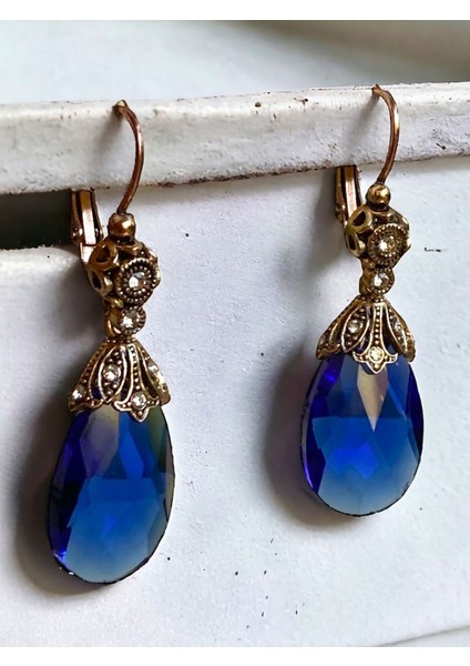 Kristal Taşlı Büyük Kedi Gözü Küpe