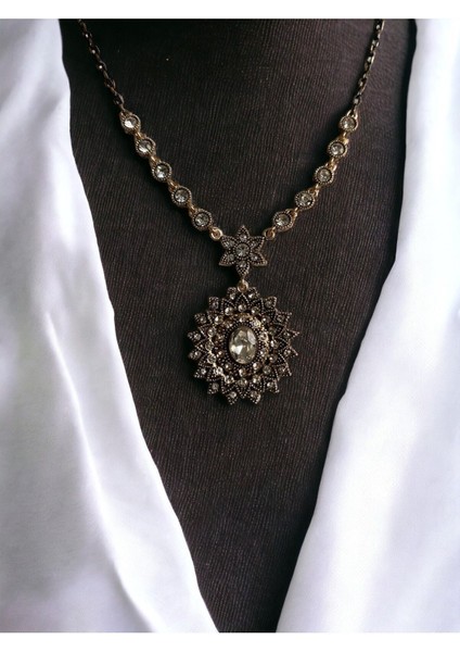 Zirkon Taşlı Gerdanlık Kolye fırsatları