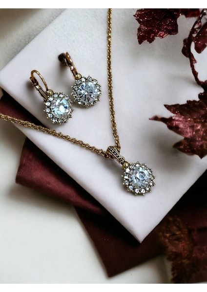 Kristal Taşlı Güneş Figür Kolye ve Küpe Seti