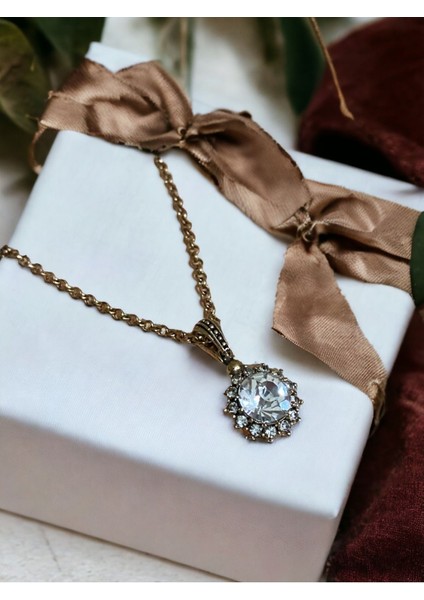 Kristal Taşlı Güneş Figür Kolye fiyatları