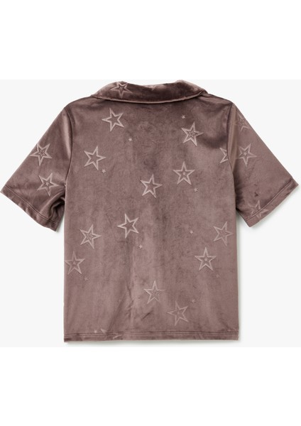 Gömlek Yaka Yıldız Desenli Kısa Kollu Kadife Pijama Üstü fiyatları