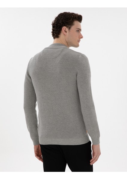 Erkek Gri Melanj Slim Fit Fermuarlı Dik Yaka Kazak 50297123-VR159 indirimleri