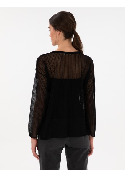Kadın Siyah Oversize Kazak 50305604-VR046