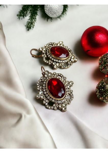 Elmas Montür Zirkon Taşlı Küpe