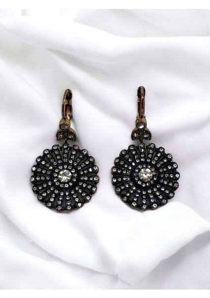 Zirkon Taşlı Çiçek Figür Küpe modelleri