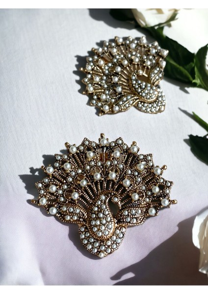 Tavuskuşu Figür İnci Küpe