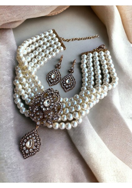 Beyaz Kristal Taşlı İnci Kolye ve Küpe Seti modelleri