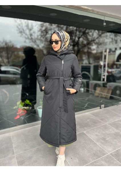 7618 Kapşonlu Kuşaklı Yan Fermuarlı Kaban