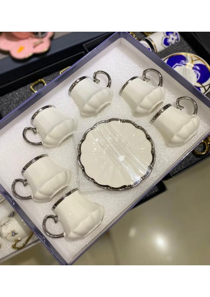 Gümüş Detaylı Lüks Porselen 6 Kişilik Kahvr Takımı