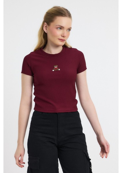 2199 Ayıcık Nakışlı Kısa Kol Bluz Bordo