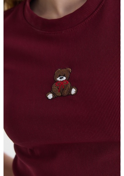 2199 Ayıcık Nakışlı Kısa Kol Bluz Bordo
