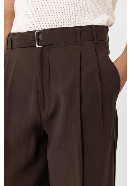 Kahve Modal Kumaş Relax Fit Kemerli Erkek Pantolon indirimleri
