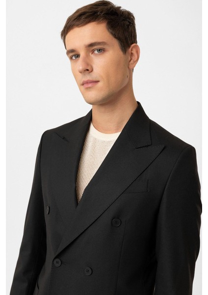 Siyah Kruvaze Kapama Italyan Kesim Erkek Takım modelleri