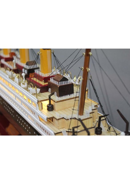 Ahşap Titanik Gemisi Ledli 80X30 cm fiyatları