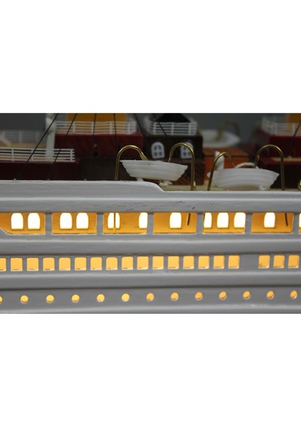 Ahşap Titanik Gemisi Ledli 80X30 cm indirimleri