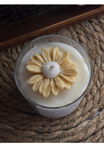 Papatya Desenli Cam Bardakta Papatyalı Mum - Doğal Soya Wax - 200 gr modelleri