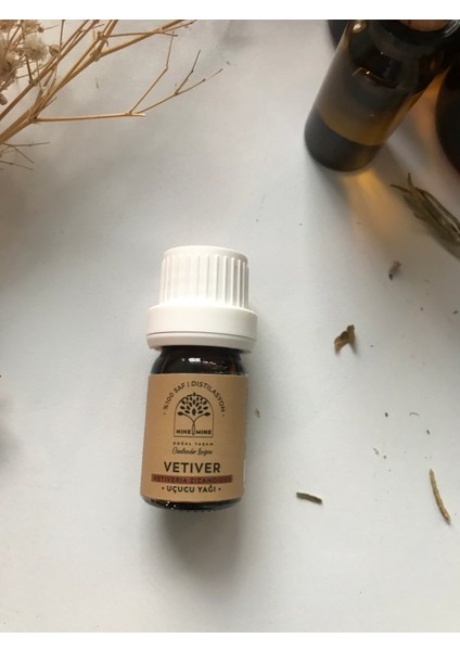 Saf ve Doğal Vetiver Uçucu Yağı (5 Ml)