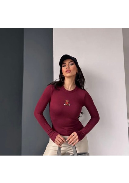 Teddy Işlemeli Parmak Geçmeli Bluz