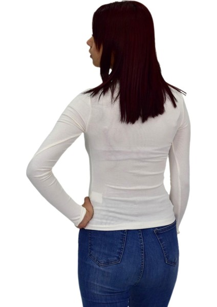 Kadın Düz Renk Vücuda Oturan Uzun Kollu Sweatshirt BGL-ST04296