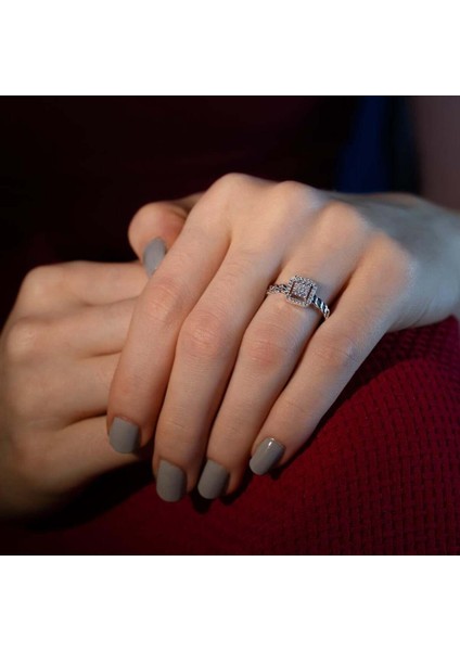 0.18 Karat Baget Pırlanta Yüzük fırsatları