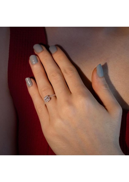 0.26 Karat Baget Pırlanta Yüzük - Haftanın Yıldızı - Stoklarla Sınırlı modelleri