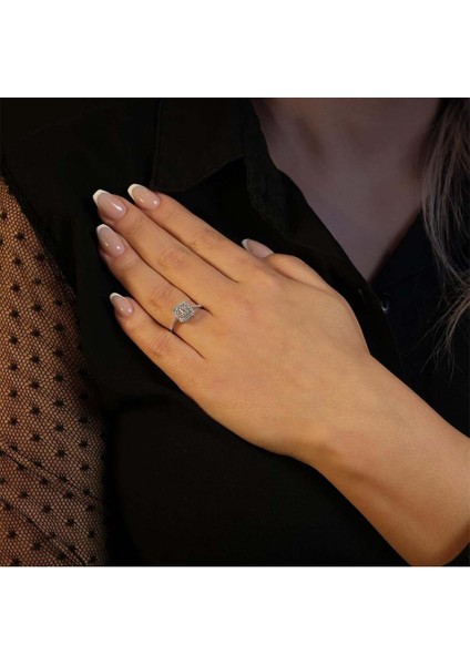 0.50 Karat Baget Pırlanta Yüzük fırsatları