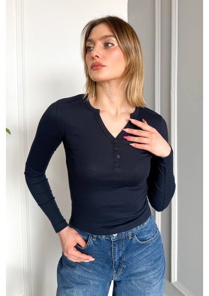 Kadın Patlı Düğmeli Uzun Kol Body 21926 fırsatları