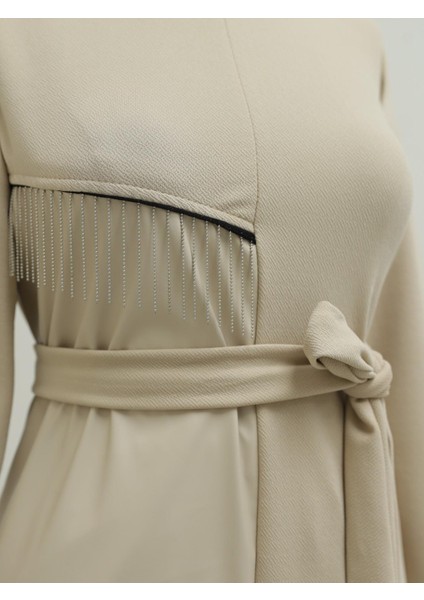 Deri Detaylı Metal Zincirli Elbise fiyatları