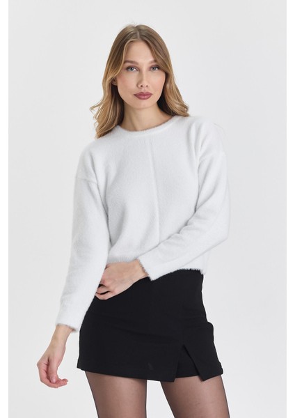 Kadın Bisiklet Yaka Sakallı Yumuşak Düz Triko Kazak Ekru fırsatları