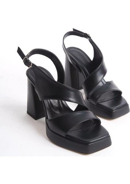 Siyah Cilt Topuklu Ayakkabı fiyatları