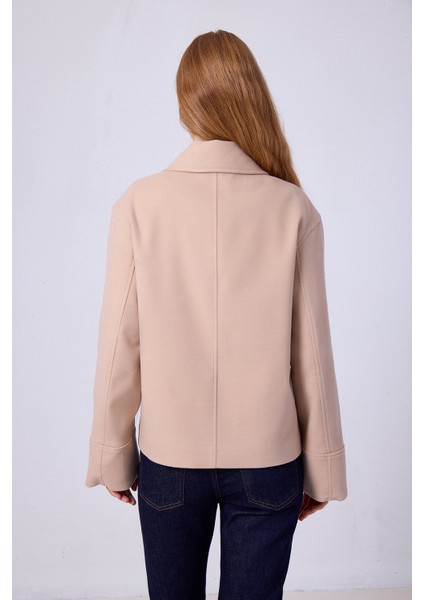 Kruvaze Kısa Kaban indirimleri