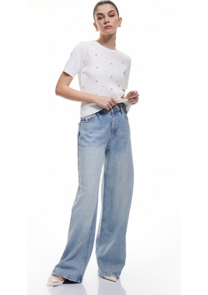 Bisiklet Yaka Kısa Kollu Çiçekli Taşlı Triko Kazak fiyatları