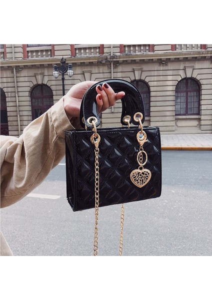 Kadınlar Için Moda Küçük Kare Çanta Crossbody Çanta Eşkenar Dörtgen Omuz Çantası (Yurt Dışından) fiyatları